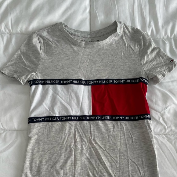 Girls Tommy Hilfiger T-shirt - Picture 1 of 1